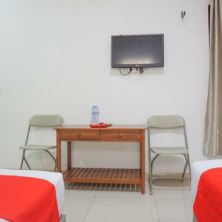 Residences by RedDoorz Syariah @ Buah Batu Bandung Bagian luar foto